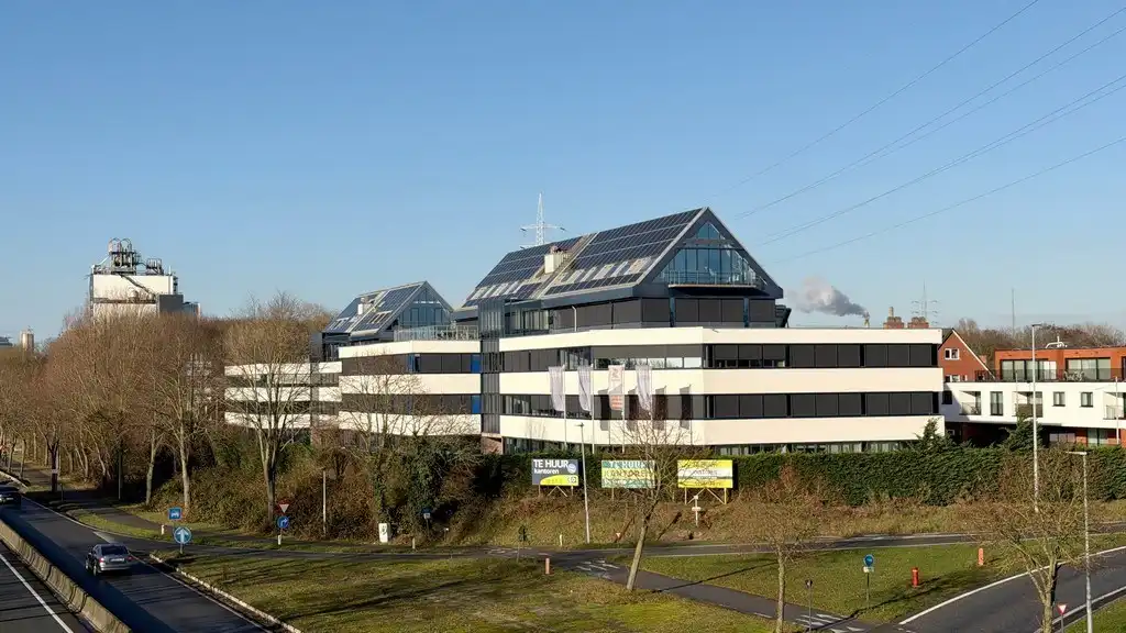 Kantoren te huur in Sluispark aan R4 in Merelbeke foto 11