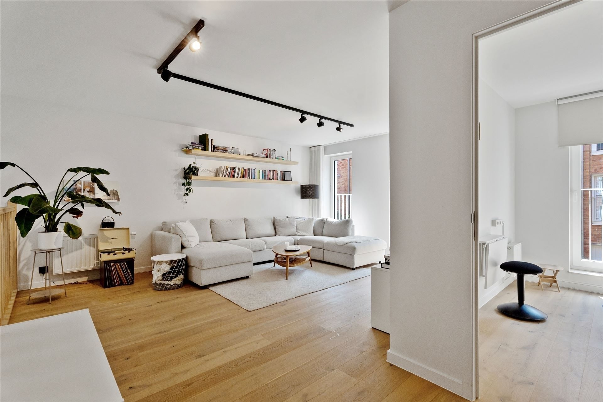 CENTRALE LIGGING / GROENE OASE foto 18