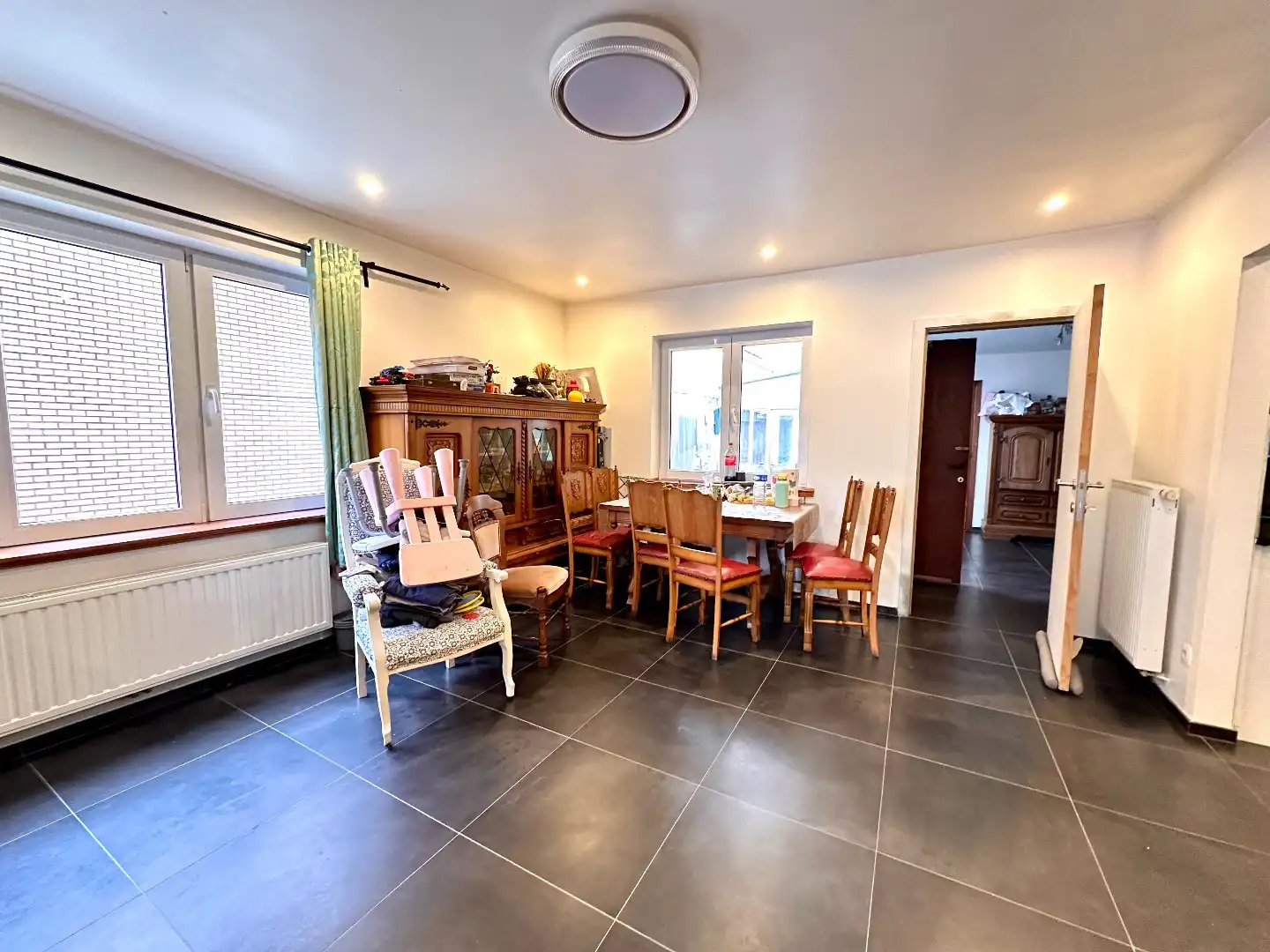 Charmante halfopen bebouwing op rustige ligging nabij het centrum van Tongeren foto 5