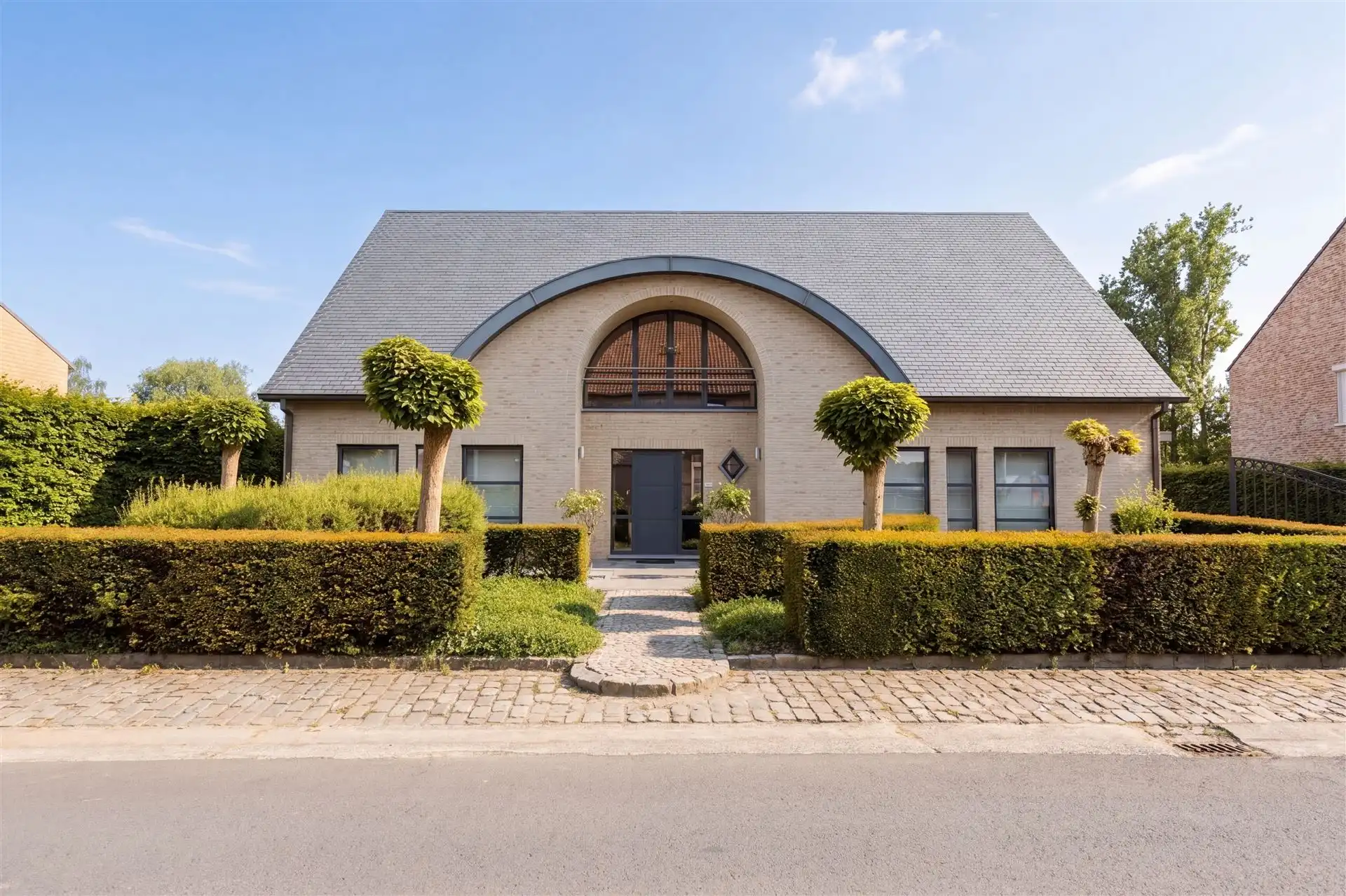 Instapklare villa met loods en tal van mogelijkheden foto 23