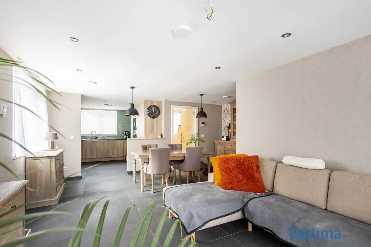 Super energiezuinige instapklare gezinswoning met garage in rustige omgeving foto 9