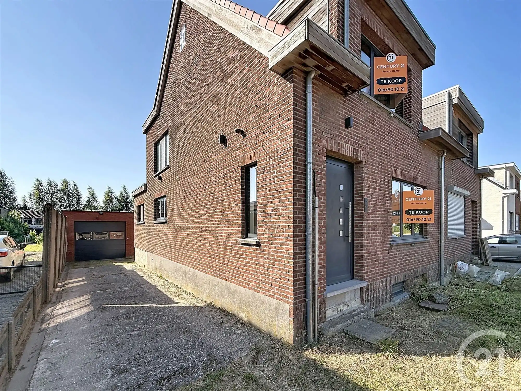 Gerenoveerde woning met garage van 91m²! foto 3