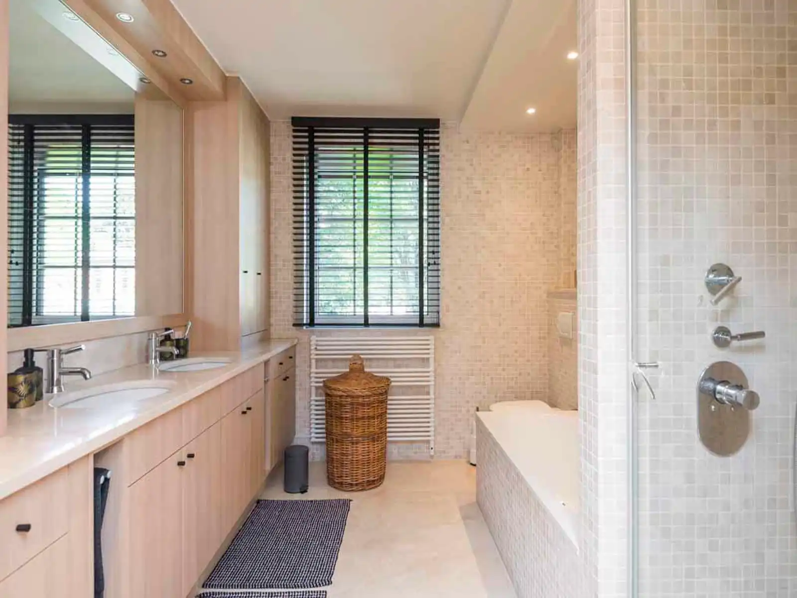 Luxueuze villa met zwembad met tal van mogelijkheden foto 20