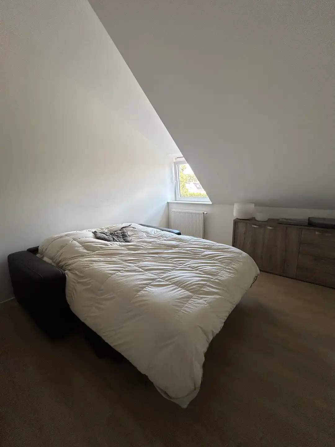 2-slaapkamerappartement met dubbele garage en leuke tuin foto 13