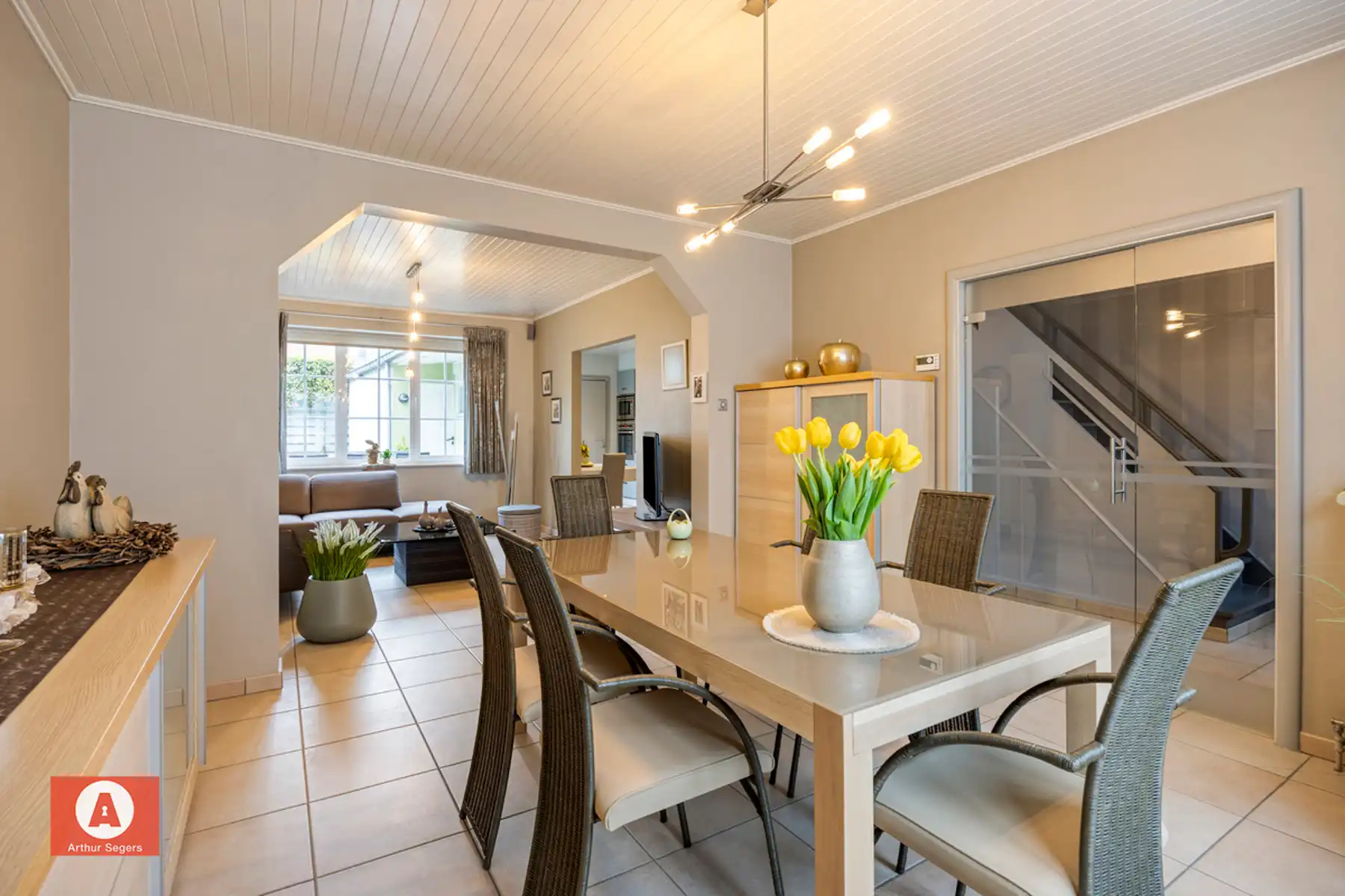 Hedendaagse HOB, gelegen pal bij het centrum van Buggenhout foto 3