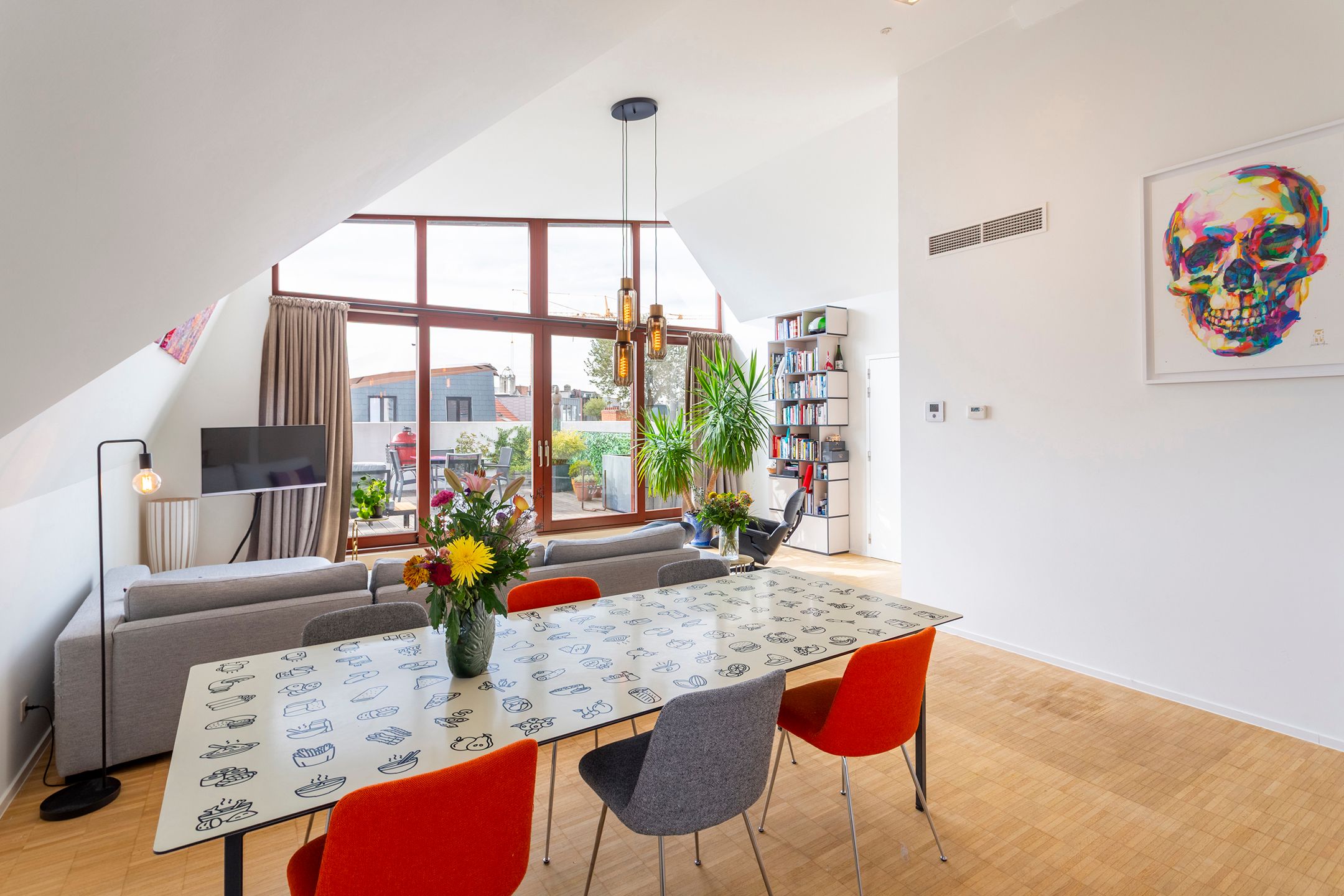 penthouse met riant dakterras aan de Marnixplaats foto 9
