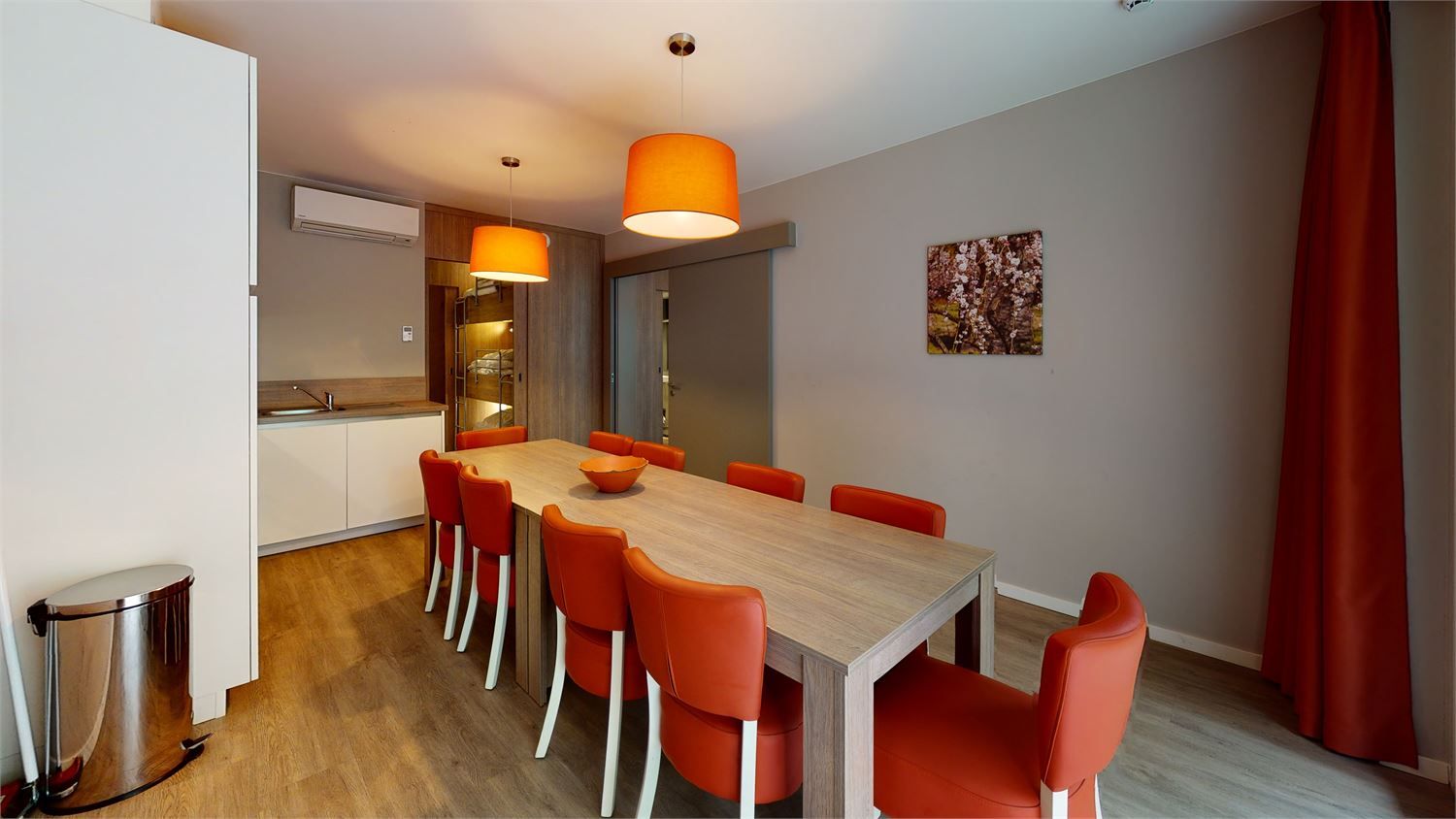 Appartement te koop foto {{pictureIndex}}