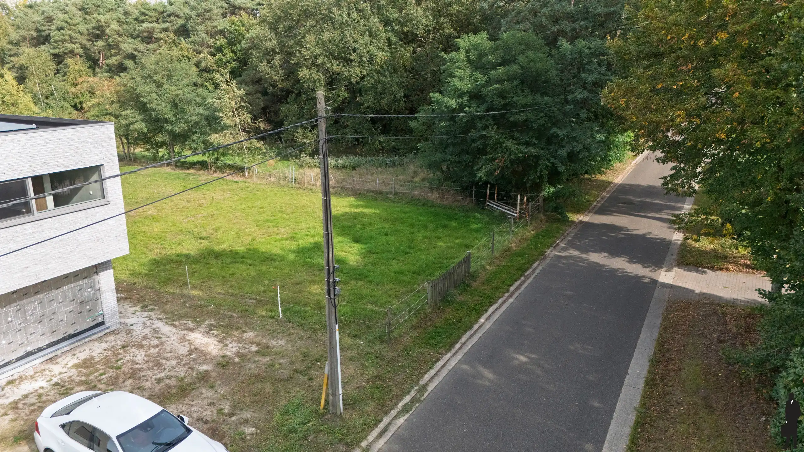 Uniek gelegen villaperceel van 1.398m² te midden groen  foto 8