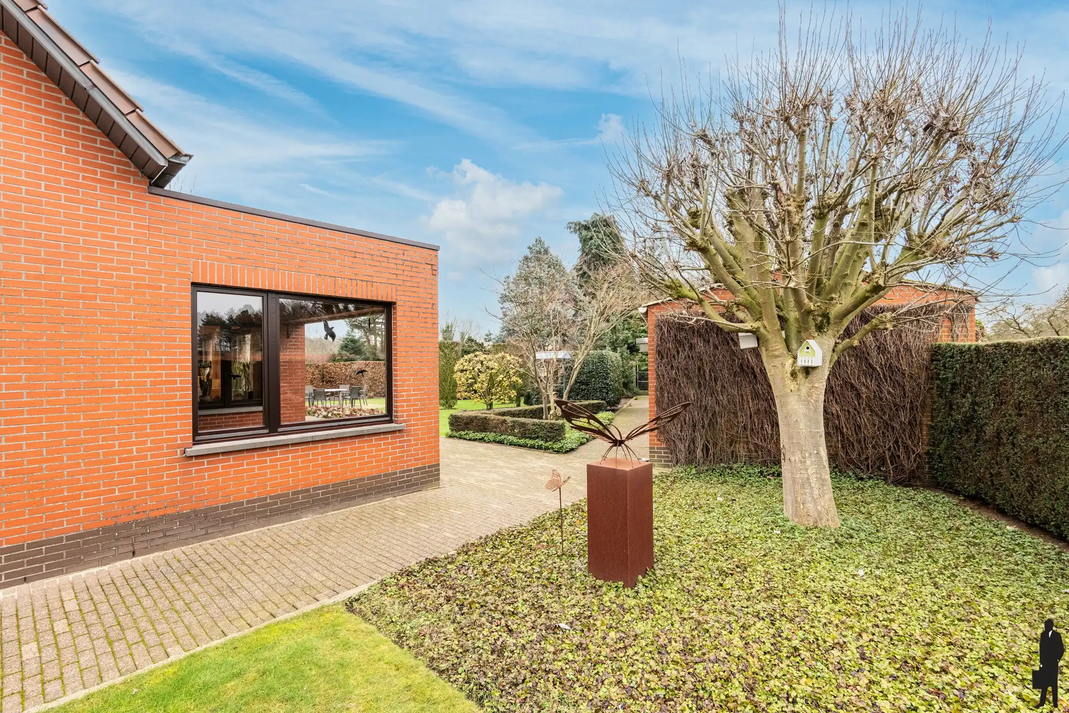 Uniek gelegen woning met 3 slpk. op zuidperceel van 2.609m² foto 18