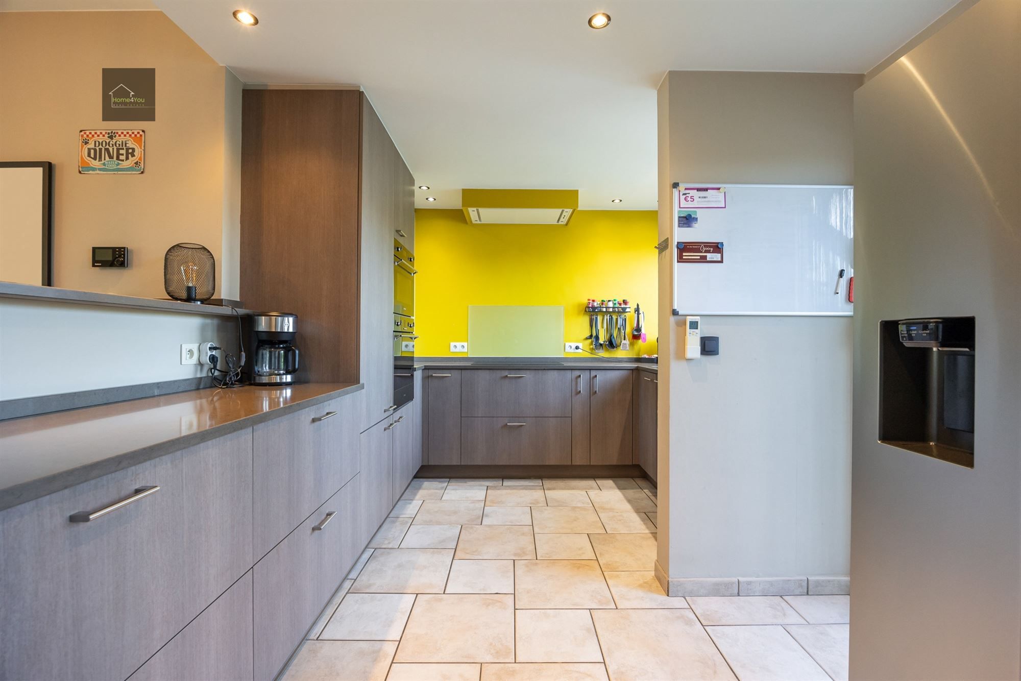 Instapklare woning met zonnepanelen op TOP locatie foto 13