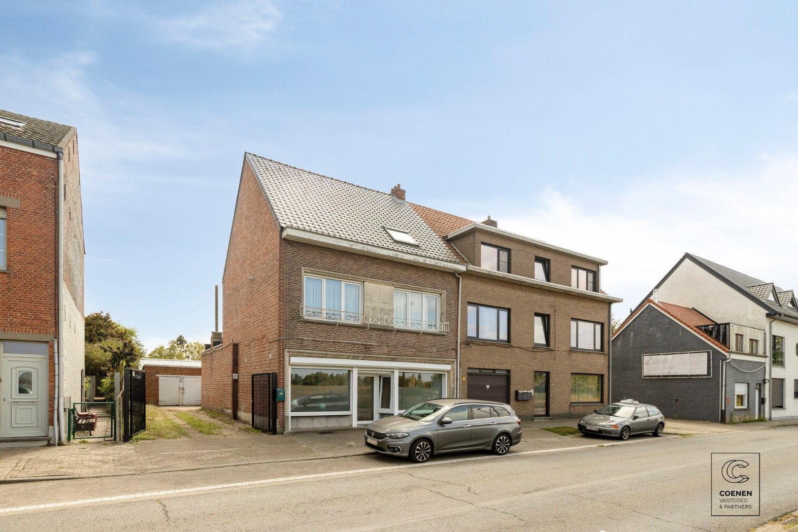 Handelshuis van 220 m², drie slaapkamers en veel potentieel! foto 10