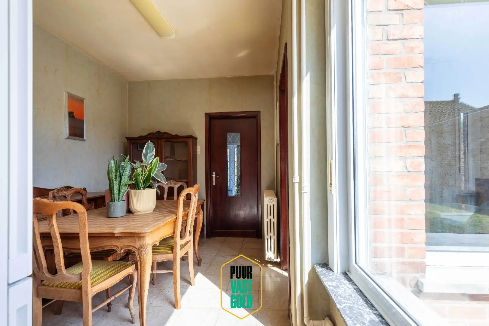 Degelijk halfopen woonhuis  met aparte boei en zuidgerichte tuin, op 534 m² grond foto 11