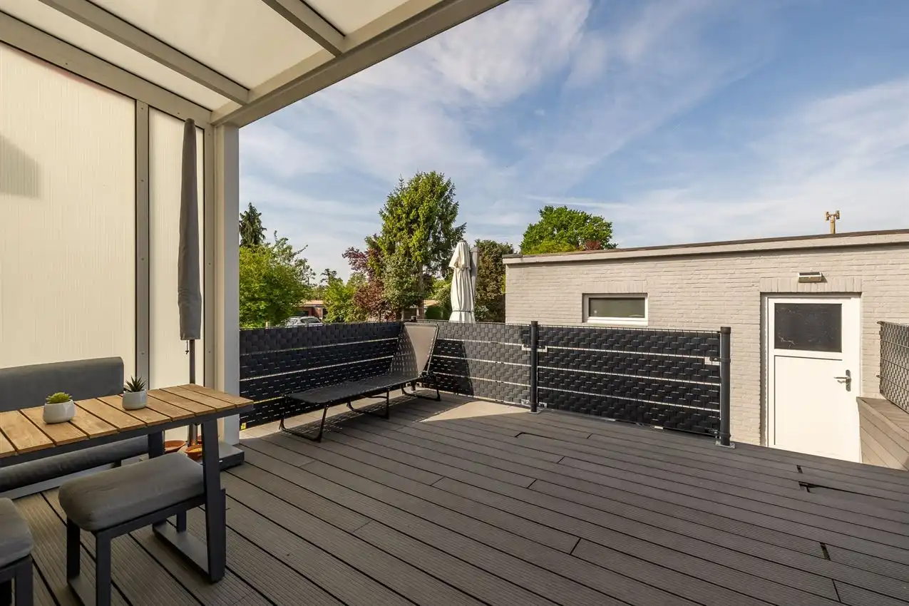 Gunstig gelegen woning, gelijkvloers, 2 slpk, omheinde tuin, garage foto 5