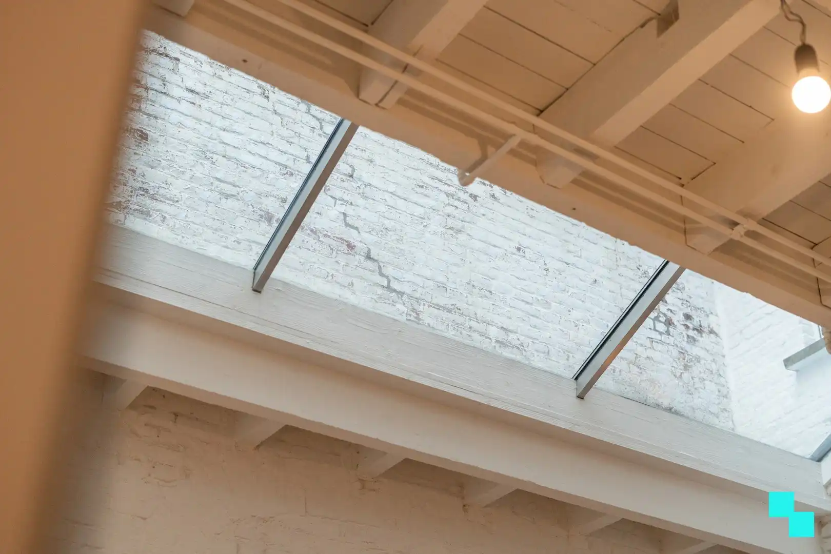 Karaktervol handelspand met woonst - centrum Roeselare foto 14