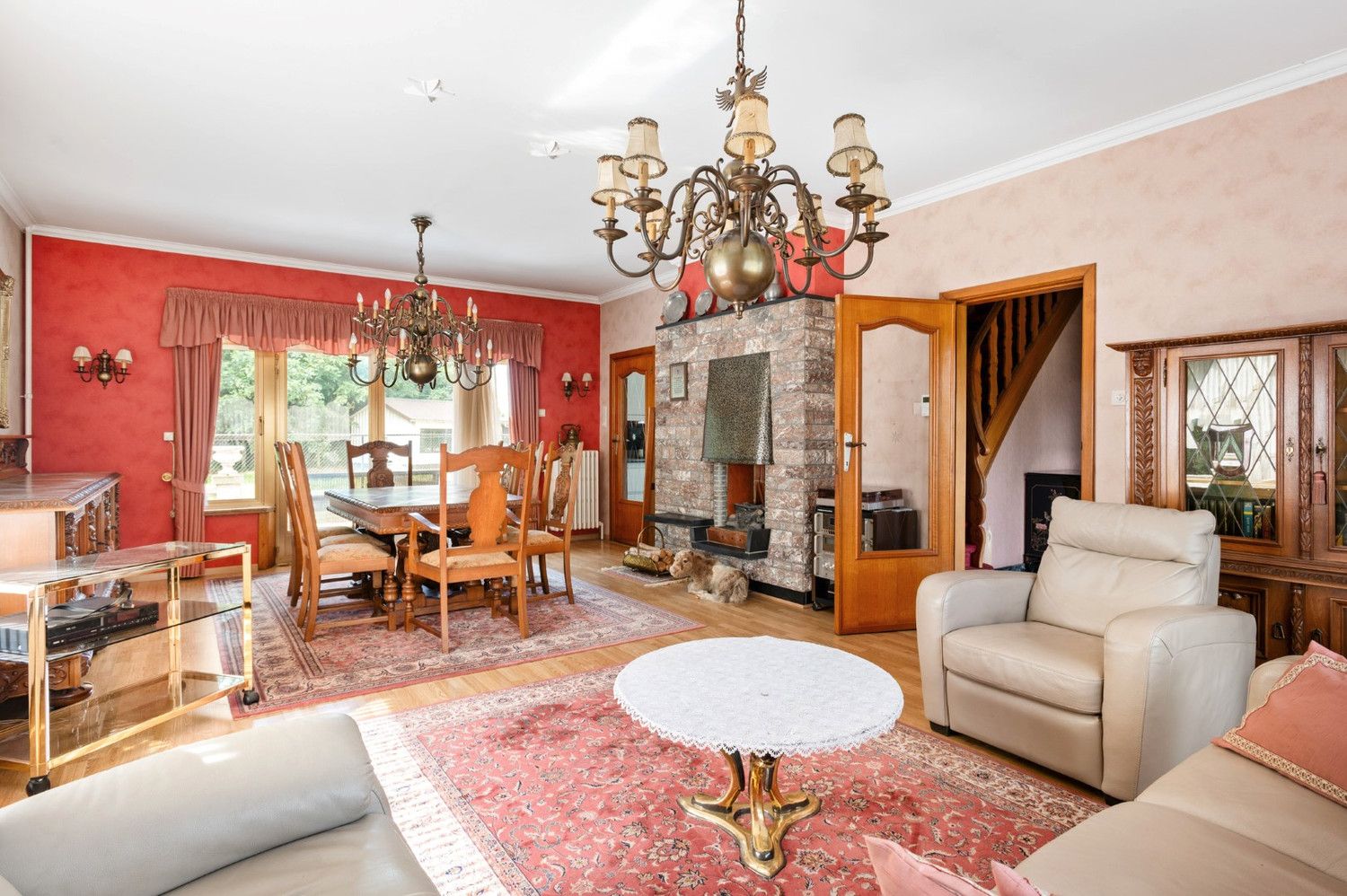 RUIME WONING OP PRACHTIG PERCEEL VAN 2.223 m²! foto 4