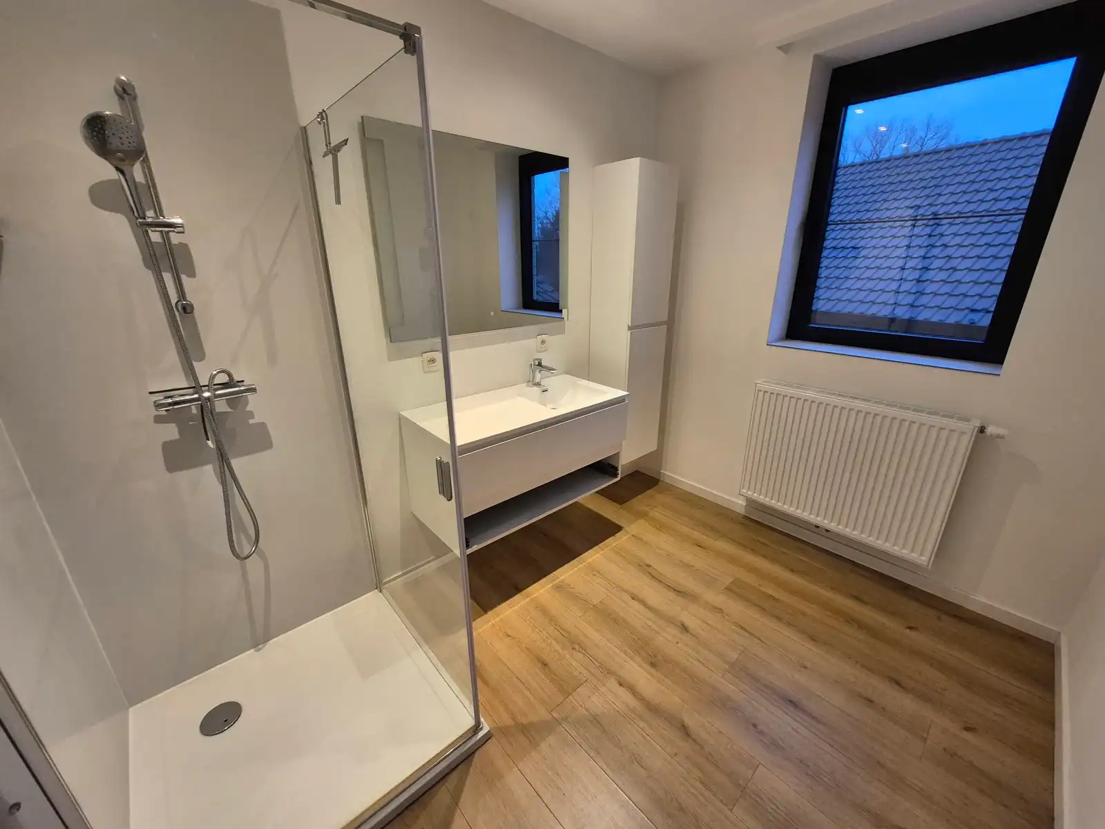 Half vrijstaande woning met drie slaapkamers foto 14