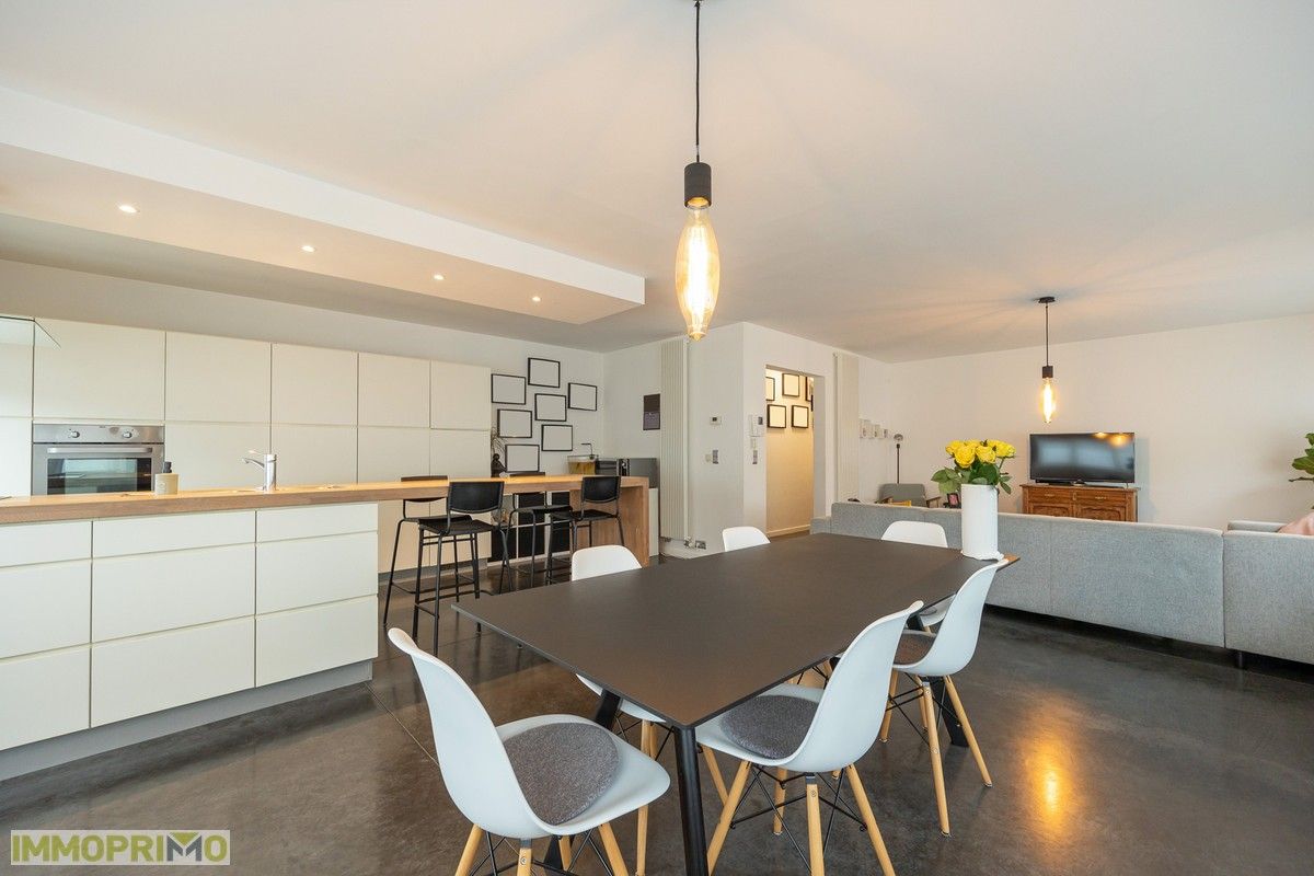 Appartement met 1 à 2  slaapkamers en binnentuin op de gelijkvloerse verdieping. foto 5