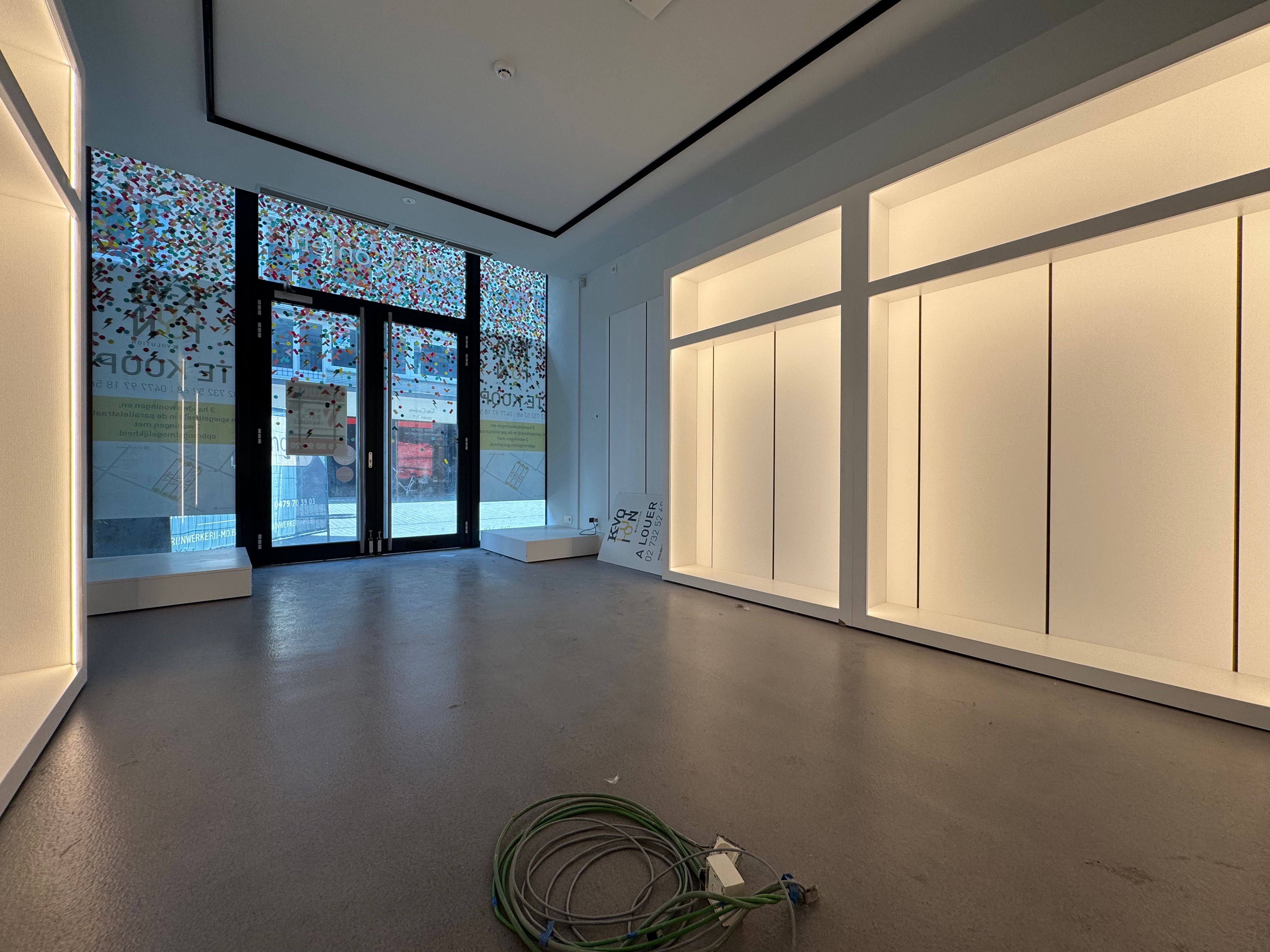 Handelspand 93m² op AAA-locatie foto 2