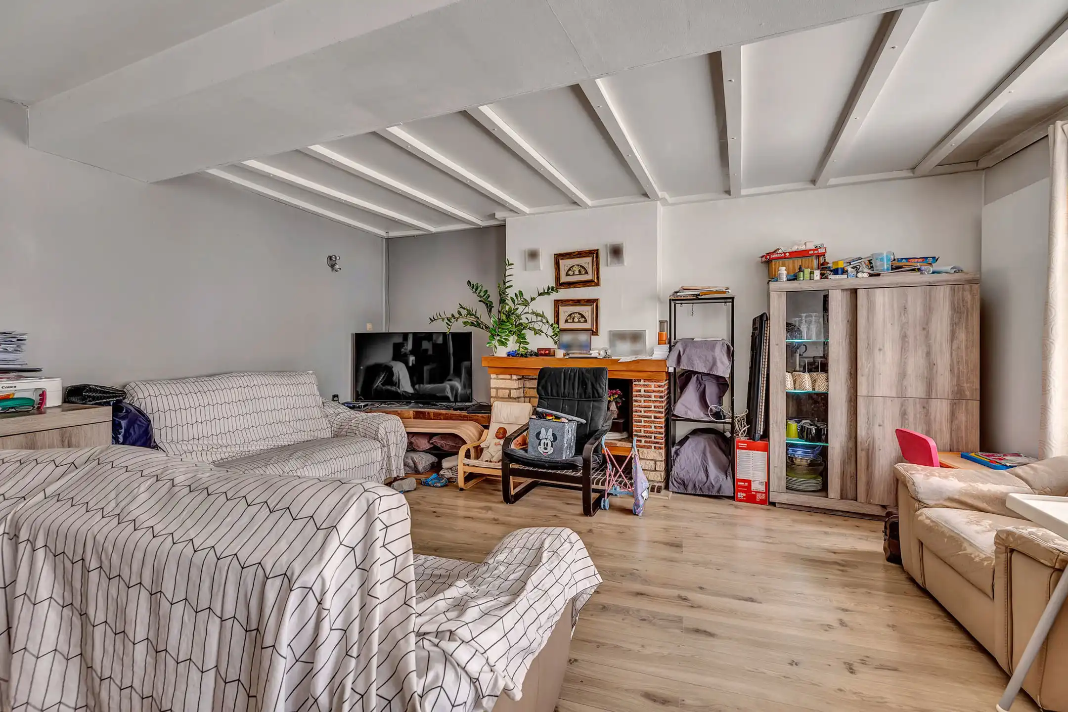 Opbrengsteigendom: Handelsruimte met 3 slpk app in centrum foto 15