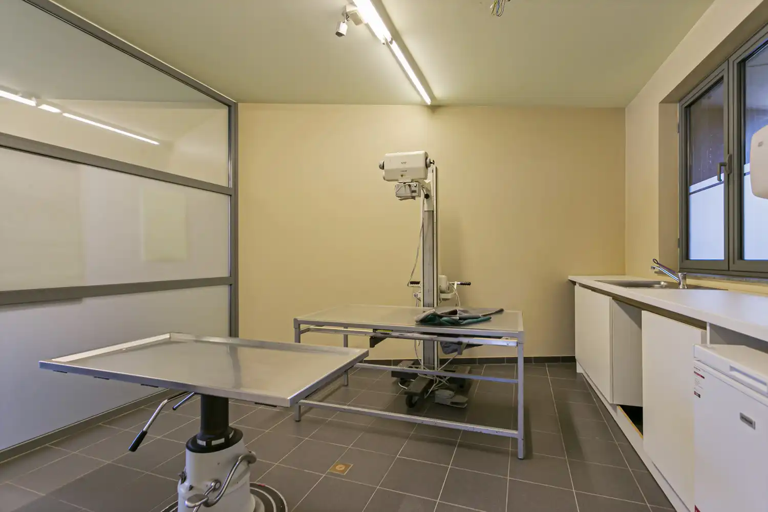 Praktijkruimte, kantoor of APP met 2 parkings! foto 11