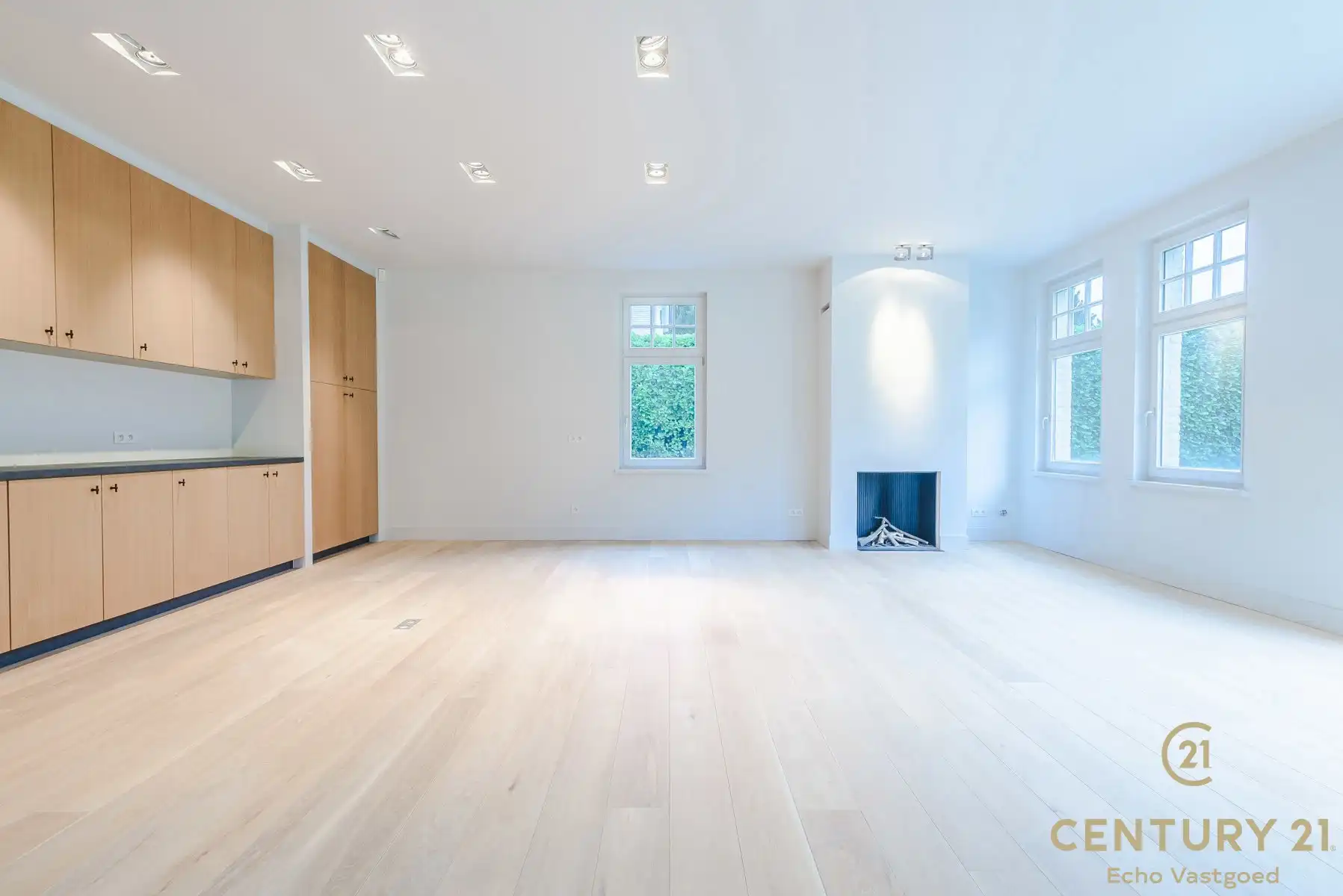 Unieke high-end villa met royaal woonoppervlak op 2415m² foto 15