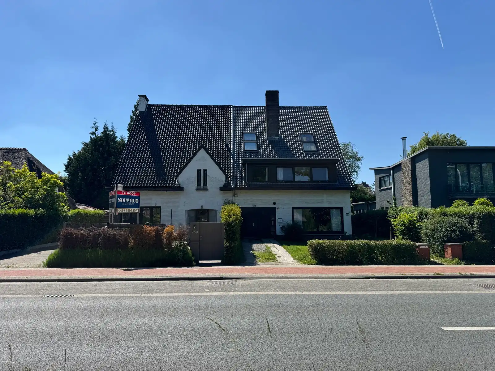 Ruime halfopen villa met zwembad in Elsdonkwijk foto 17