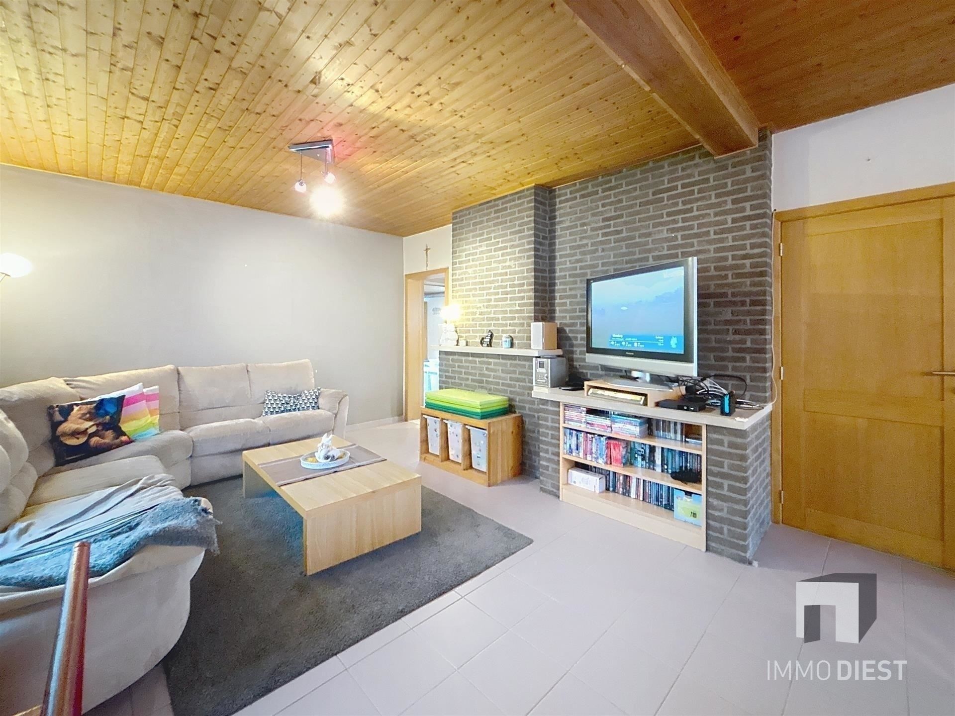 Charmante woning op 15,85are op uitstekende locatie foto 18