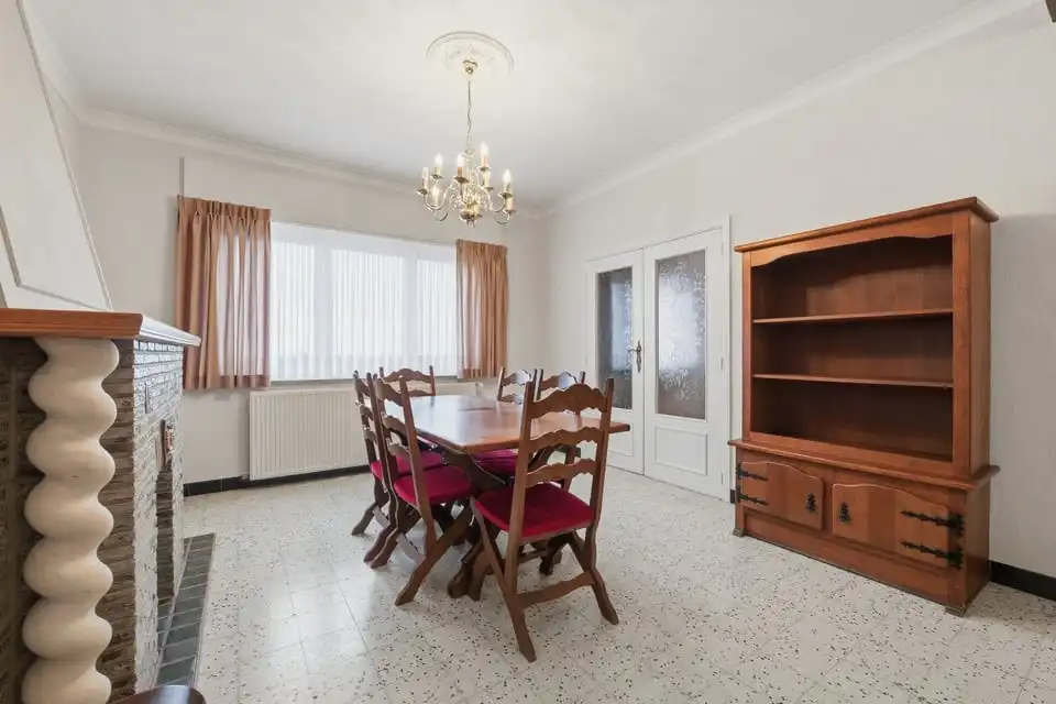 OP TE FRISSEN GEZINSWONING MET GARAGE OP EEN RUIM PERCEEL VAN 10A IN GINGELOM foto 10