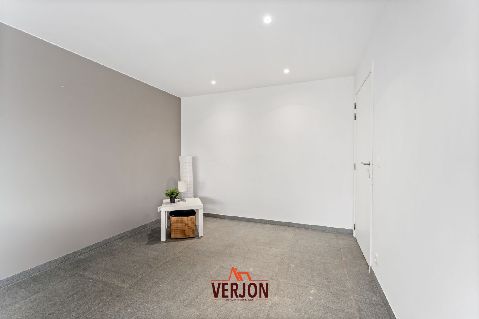 Ruim tweeslaapkamerappartement met twee terrassen! foto 9