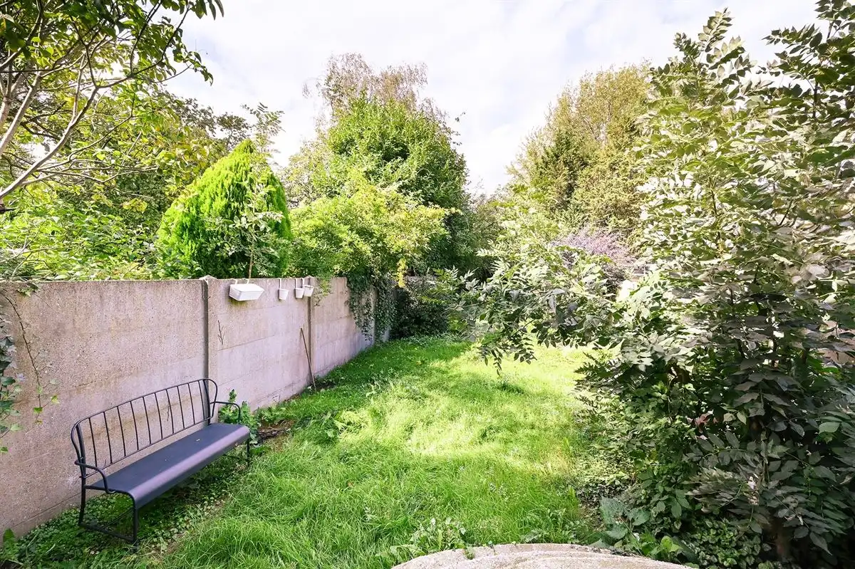 Ruime woning op zeer populaire locatie in Mortsel foto 24