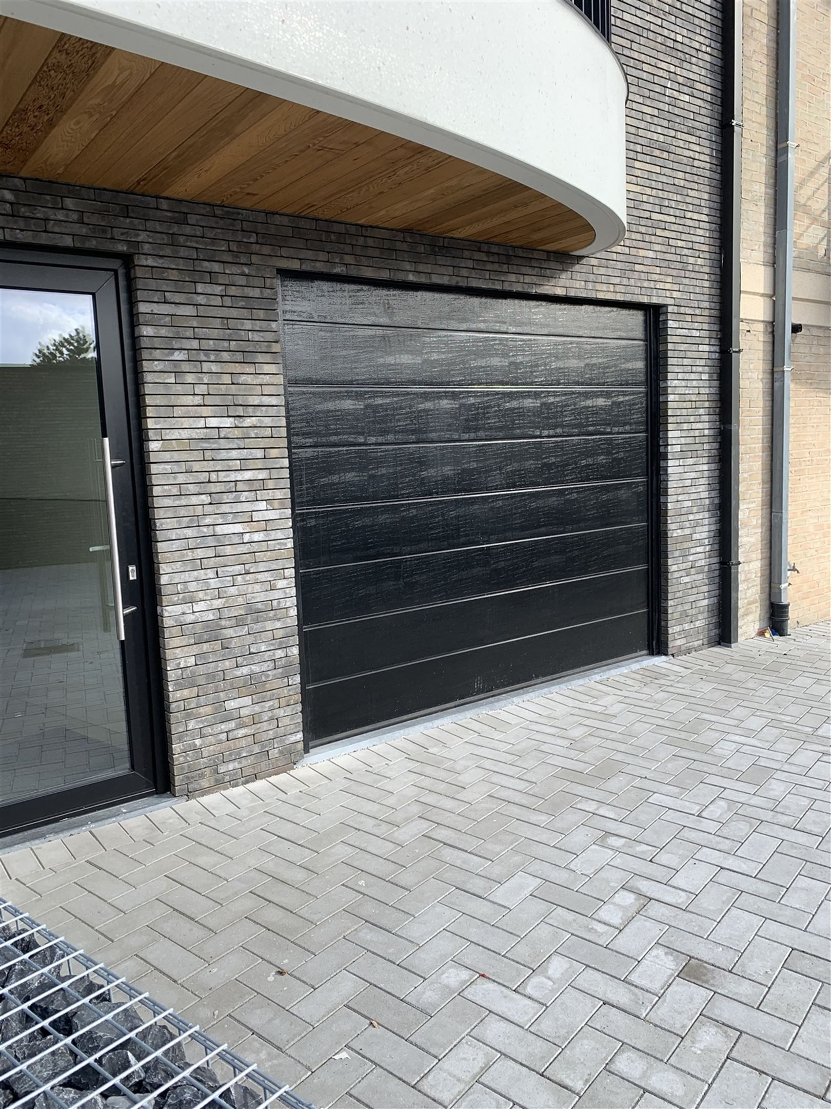 ongemeubeld gelijkvloers appartement foto 15