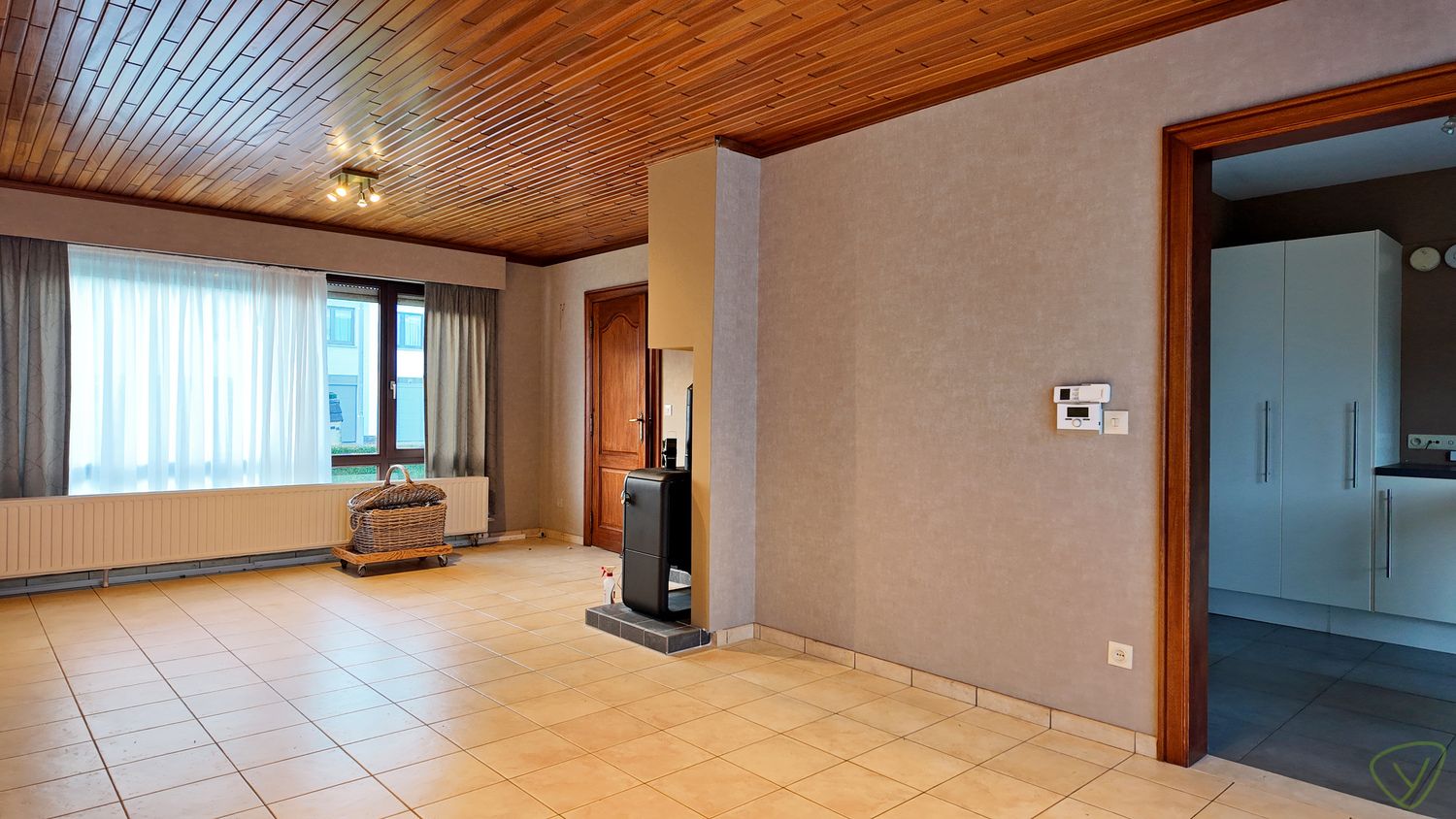 Rustig gelegen vrijstaande gezinswoning met ruime tuin in Eeklo! foto 5