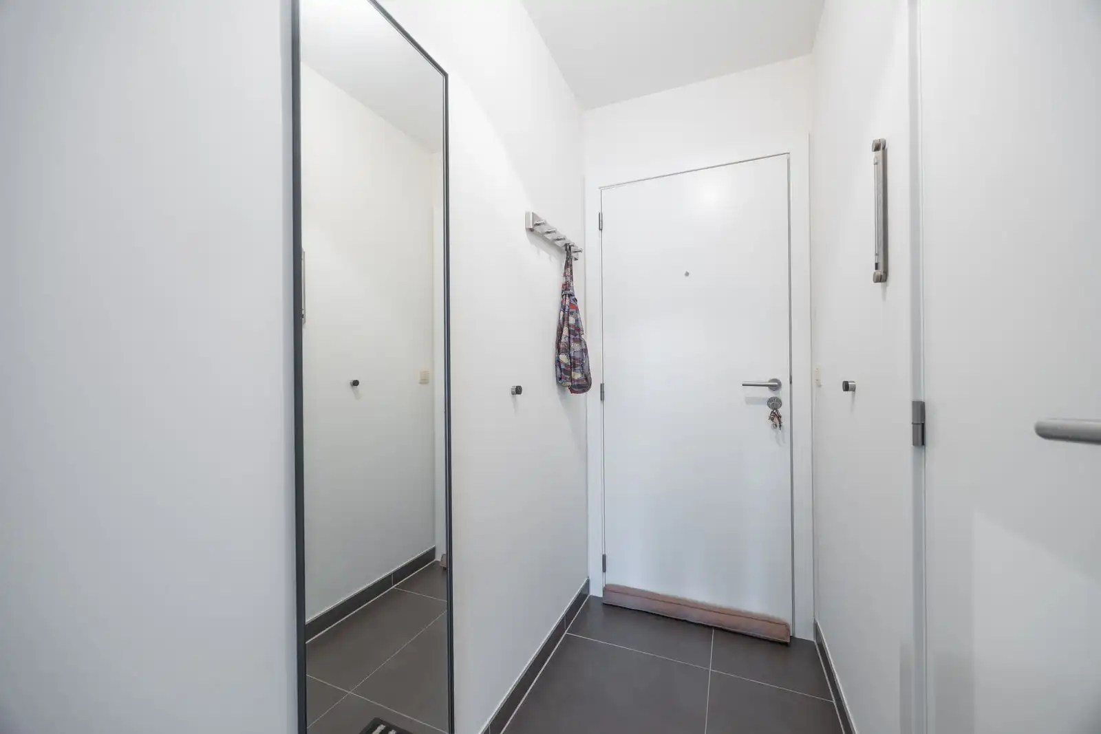 Moderne studio met een zonnig terras en lateraal zeezicht foto 8