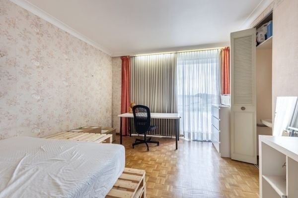 RUIM APPARTEMENT MET 3 SLAAPKAMERS IN SINT-TRUIDEN foto 13