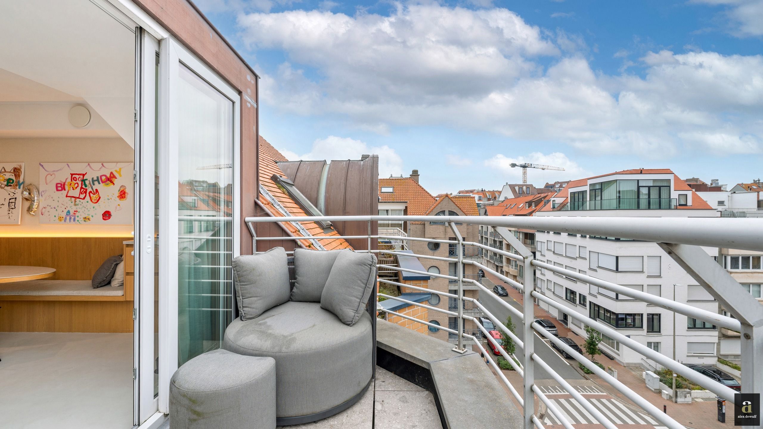 Instapklaar duplexappartement met 3 slaapkamers en terrassen foto 3