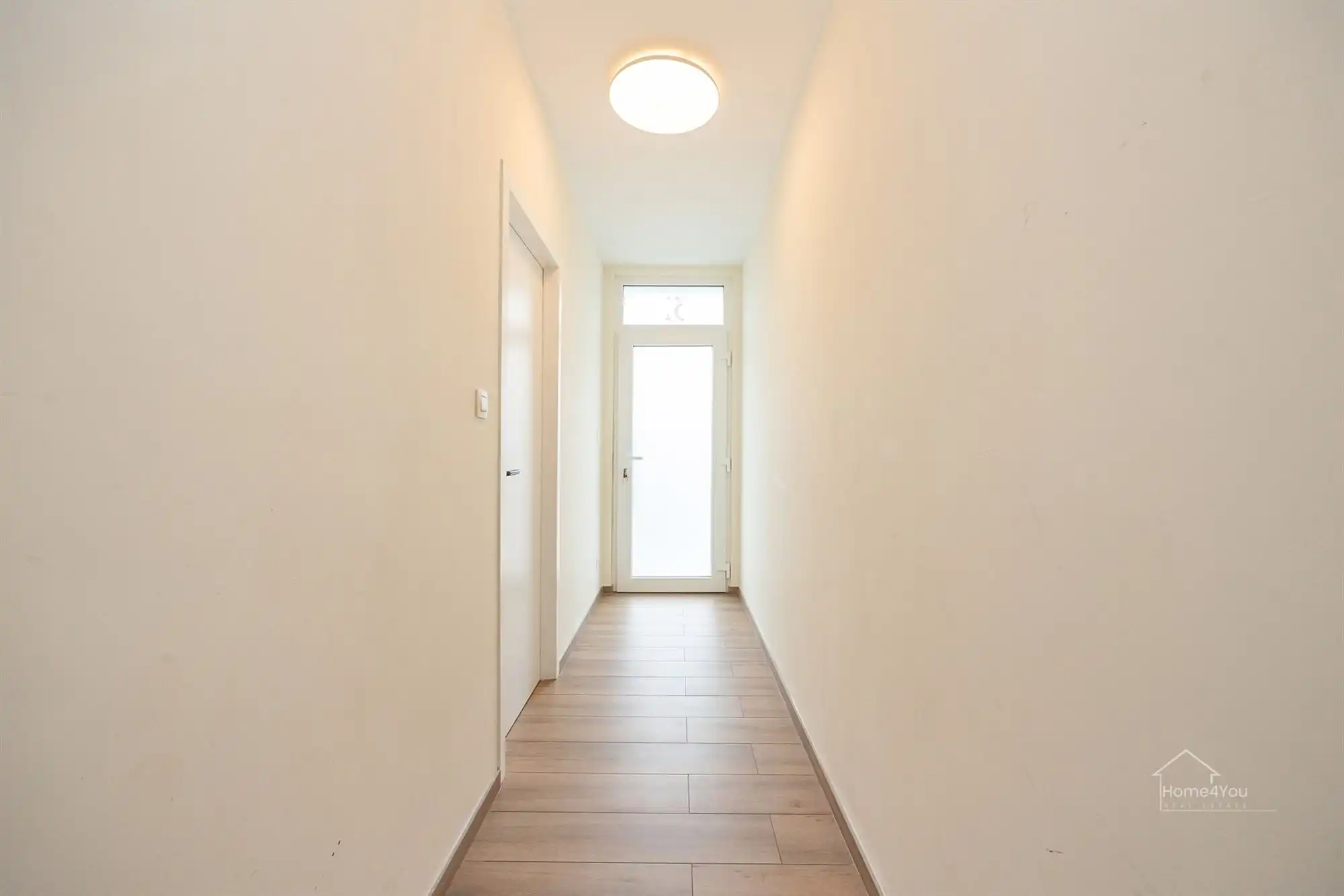 Prachtige Instapklare woning, A label, 4 slaapk+ bureel foto 12