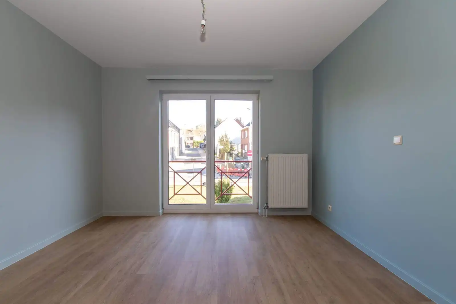 Twee slaapkamer appartement met garage foto 5
