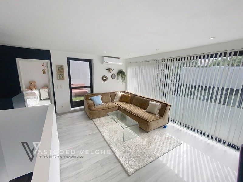 Moderne woning  van 151m² op wandelafstand van het centrum van Genk foto 18