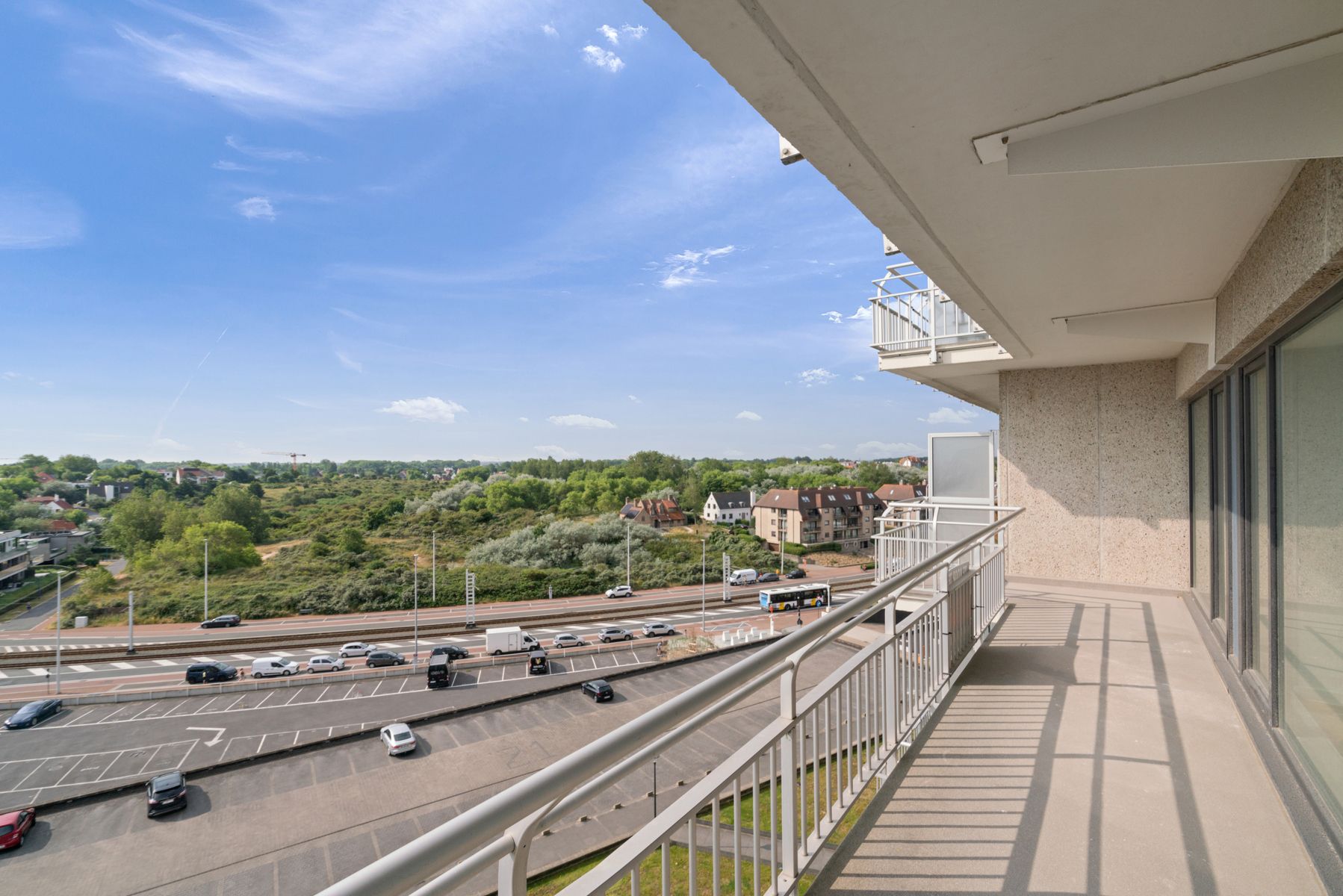 Prachtig vernieuwd appartement met schitterend zeezicht foto 17