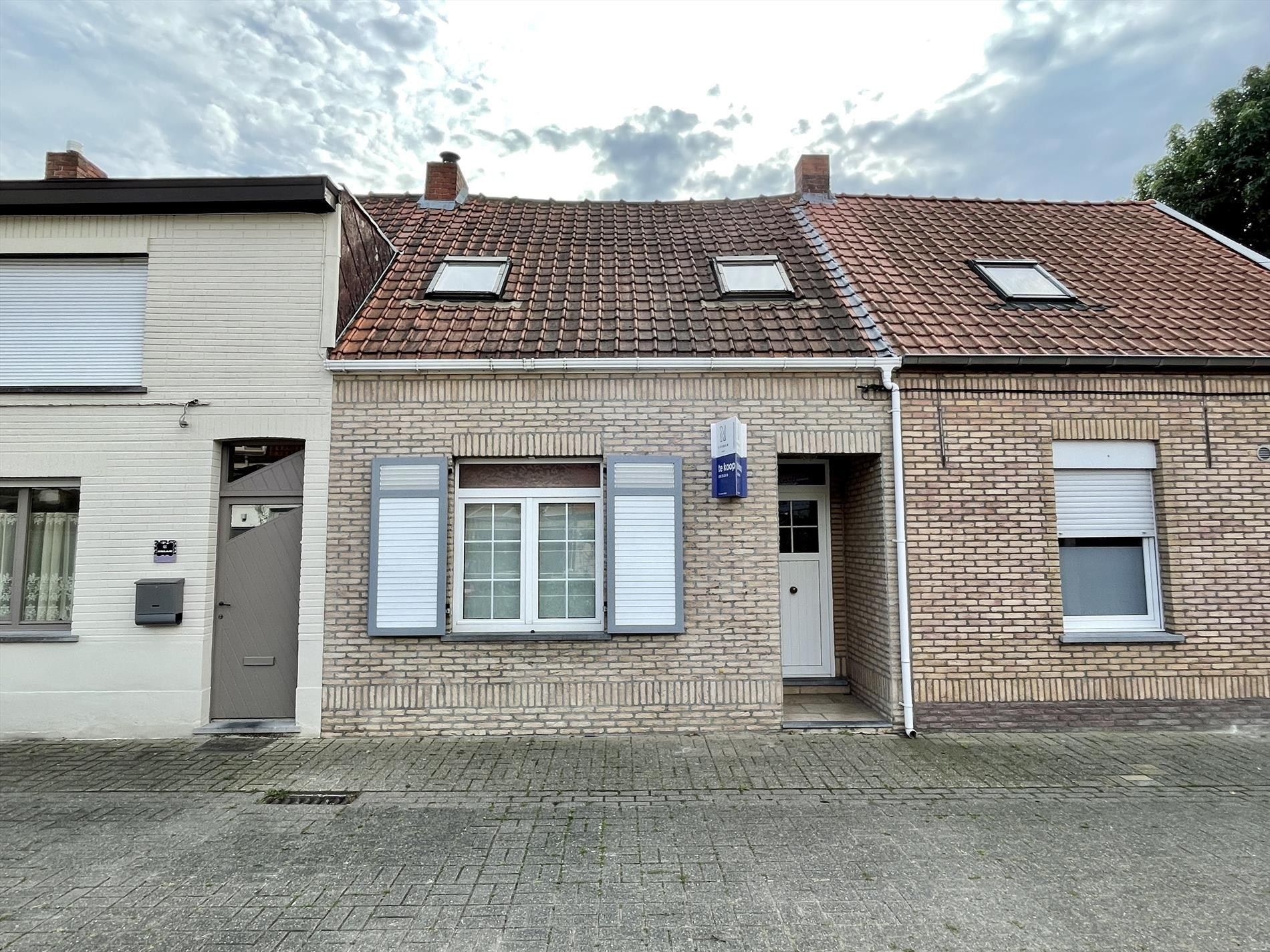 Hoofdfoto van de publicatie: Instapklare woning met 2 slaapkamers en terras in Harelbeke