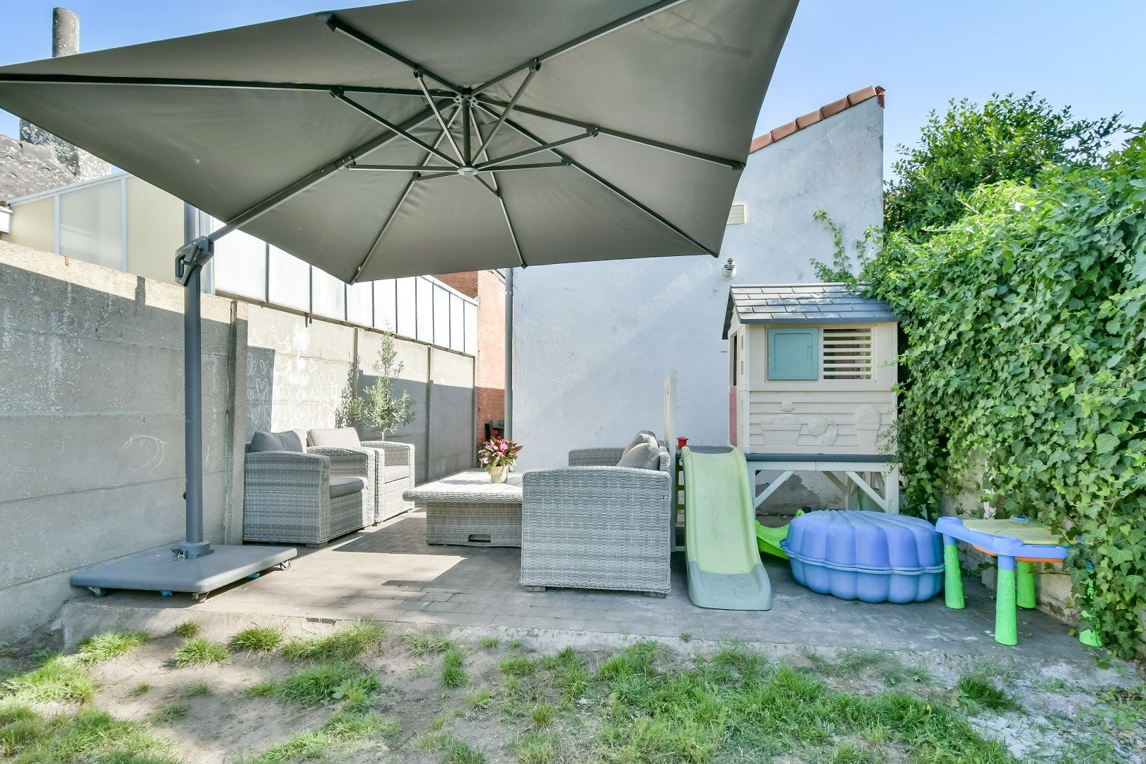 Instapklare en energiezuinige woning in het hart van Kortemark! foto 16