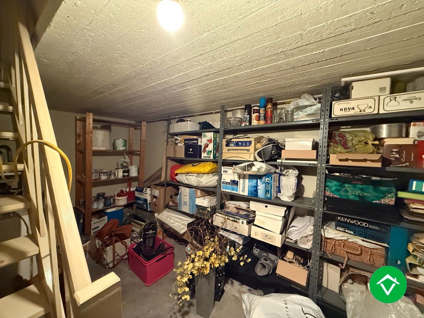 Halfopen bebouwing met 2 slaapkamers, tuin en garage foto 12