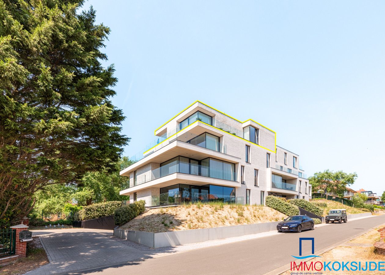 Exclusief penthouse met 2 slaapkamers en ruim terras in moderne residentie foto {{pictureIndex}}