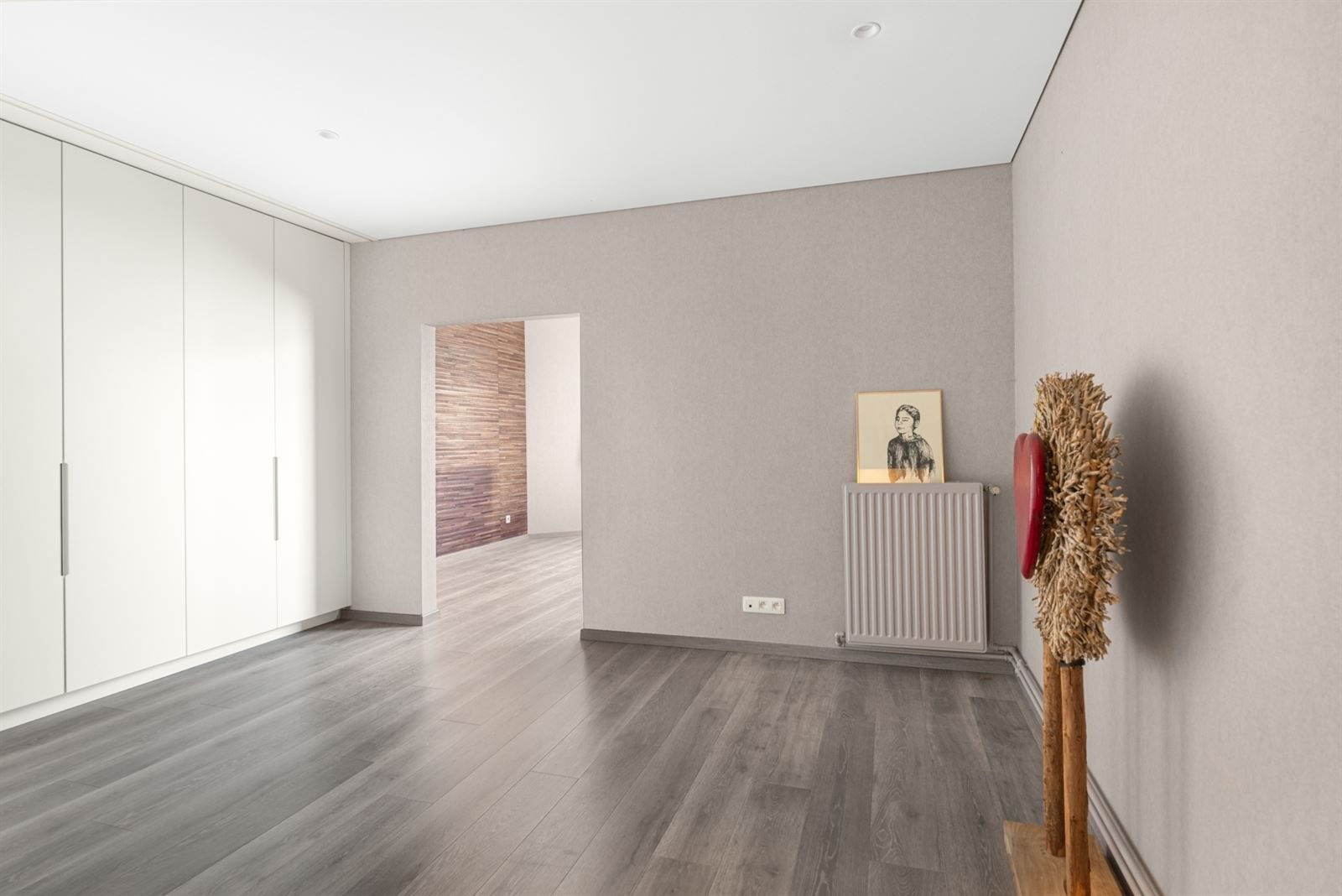 Instapklare woning met handelsruimte te Brakel! foto 11