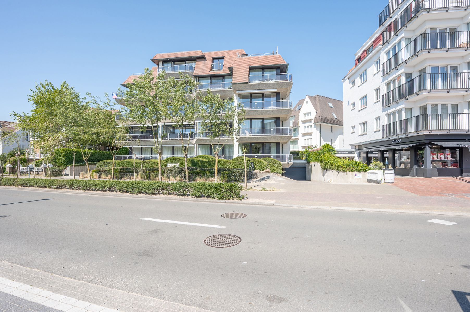 Ongemeubeld, hoekappartement nabij het Albertplein  foto 17