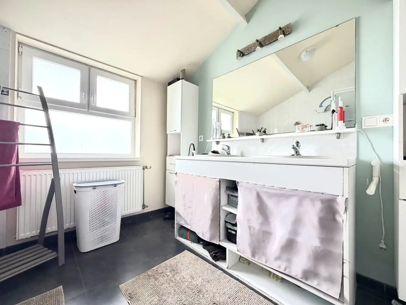 Woning met 4 slaapkamers en riante tuin foto 13