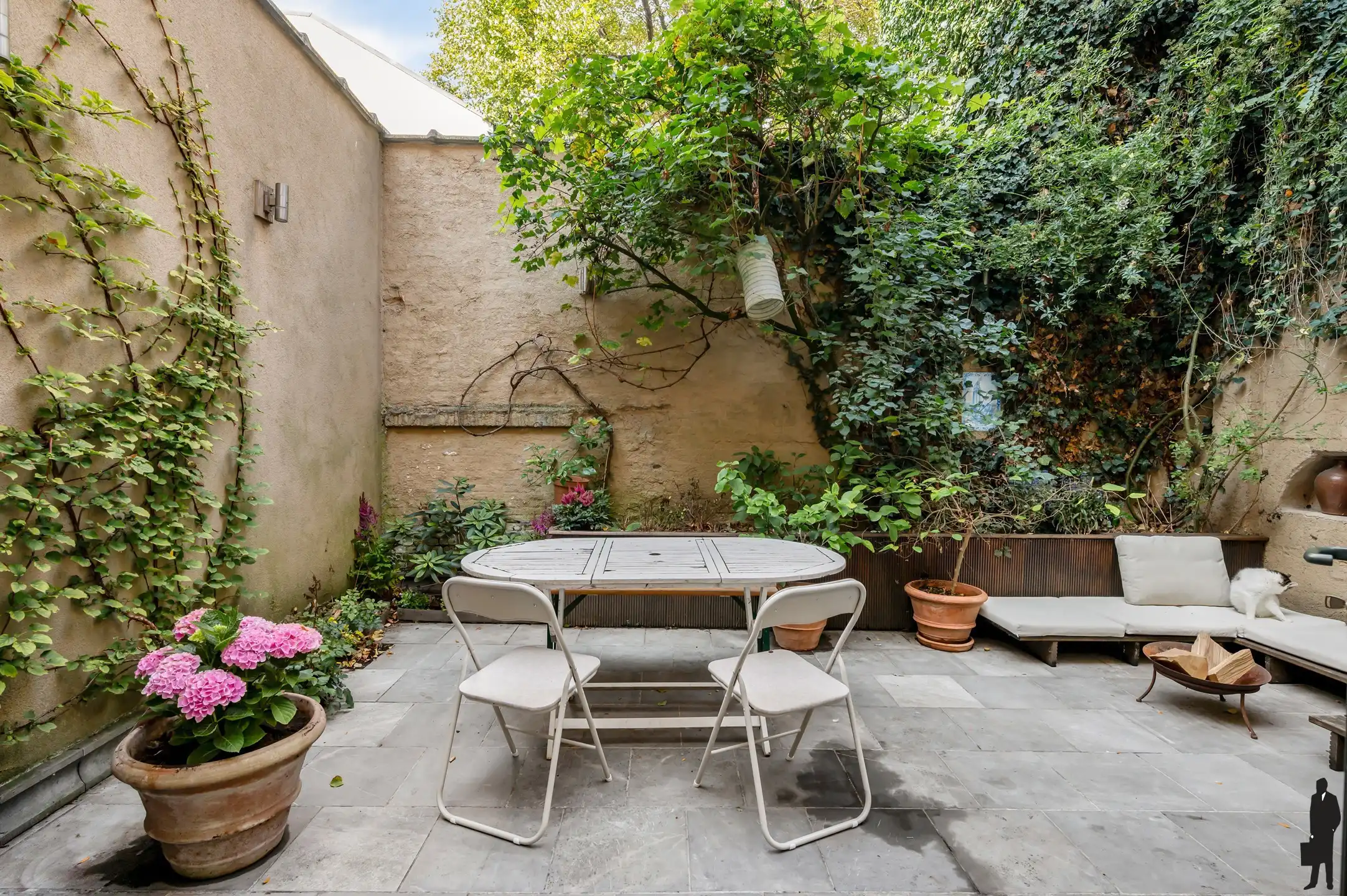 Prachtig herenhuis met ruime stadskoer foto 9