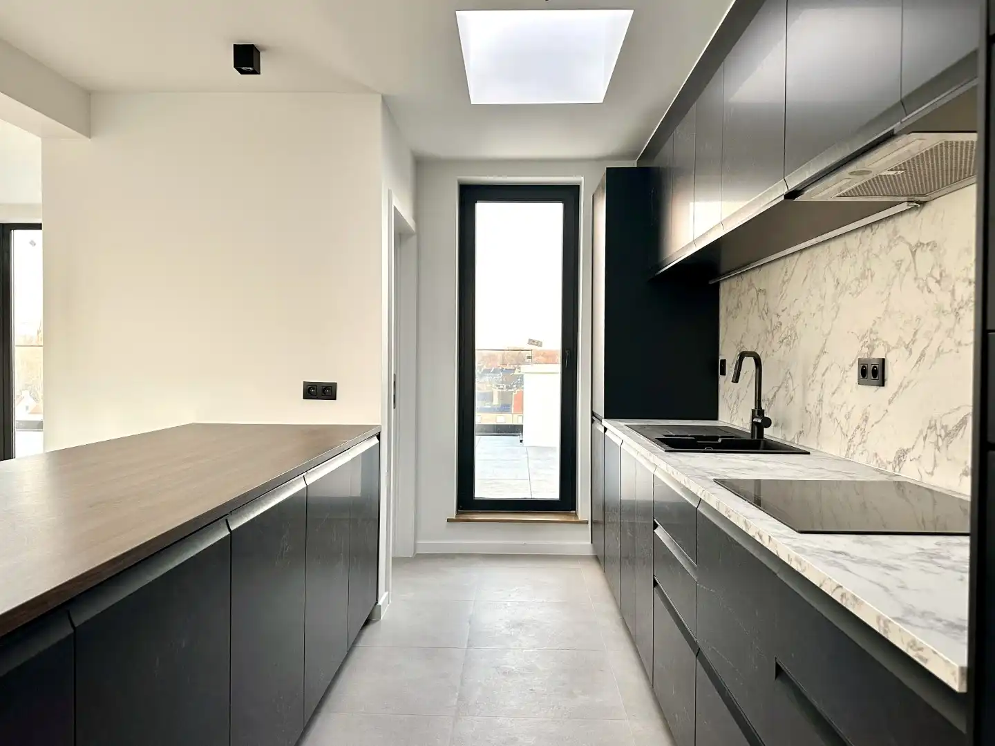 Gerenoveerde penthouse te Sint-Kruis foto 6