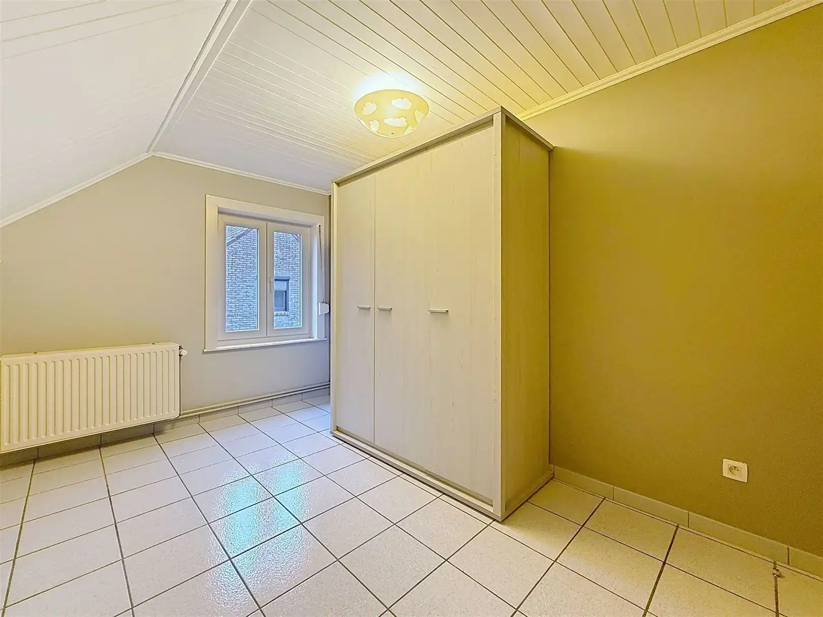 Ruime open bebouwing met 4 slpks, veranda, tuin, garage, 8a  foto 50