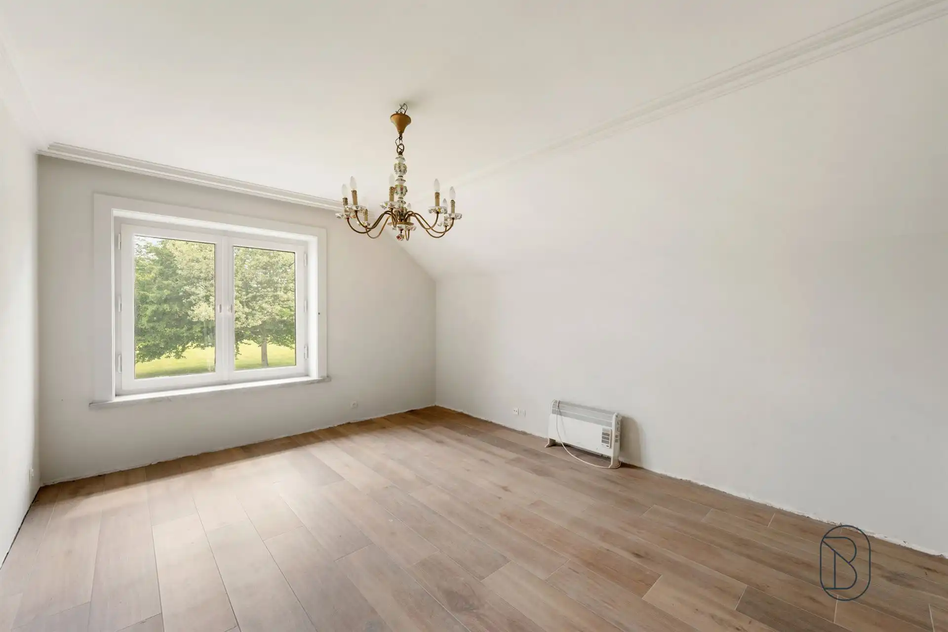 Statige villa met zwembad en uniek uitzicht op 6.401m² foto 16